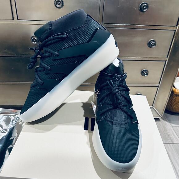 adidas x fear of god athletics 1 basketball carbon Men\'s Size 13